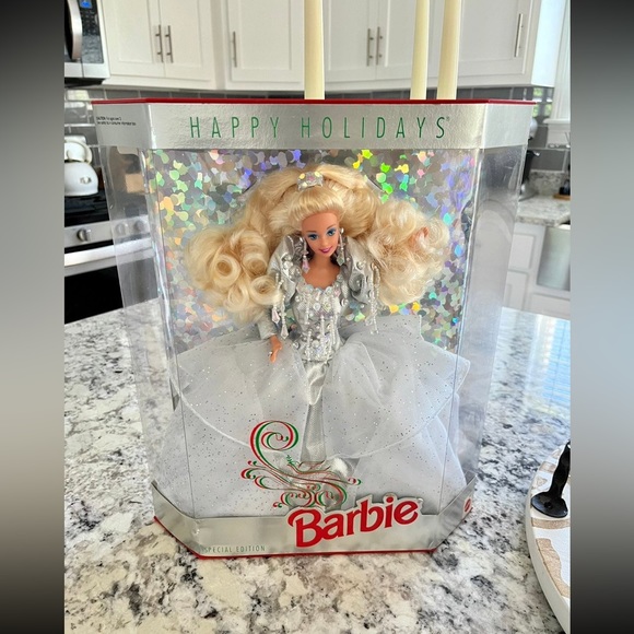 Collectible barbie spécial édition holiday - France